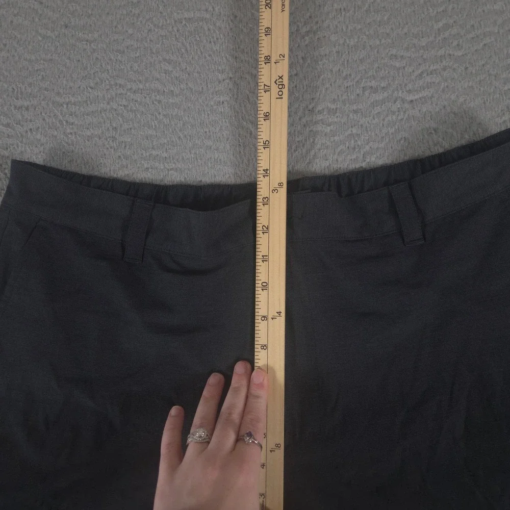 Banana Republic Shorts Mens 40 Black‎ Flat Front Stretch Performance Lightweight